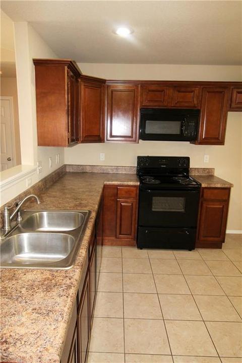 400 E Laurel Ave, Rogers, AR 72758 photo 7