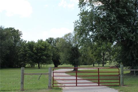 2154 Mountain Rd, Springdale, AR 72764 photo 2