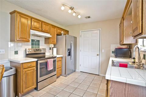 411 Woods Dr, Centerton, AR 72719 photo 6