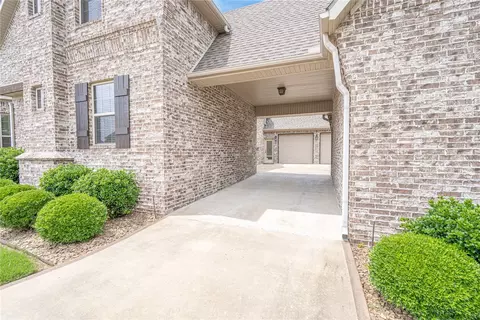 3011 Laurel Cir, Centerton, AR 72719 photo 13