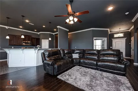 601 Tamarron Dr, Centerton, AR 72719 photo 3