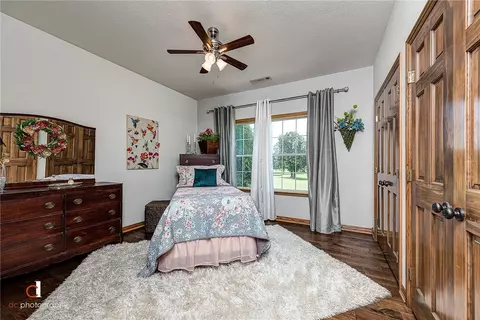 307 Emerald Point Dr, Springdale, AR 72764 photo 12