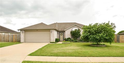 320 Willow Dr, Centerton, AR 72719 photo 1