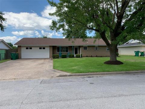 2108 Dee Ave, Springdale, AR 72762 photo 1