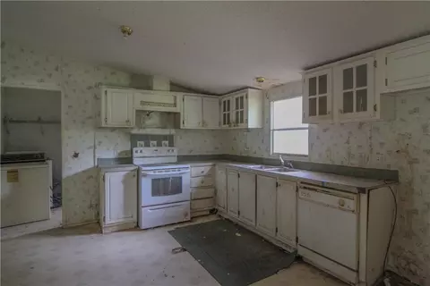 5916 Reeves Ct, Hackett, AR 72937 photo 8