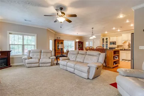 21623 Mackey Rd, Gentry, AR 72734 photo 6
