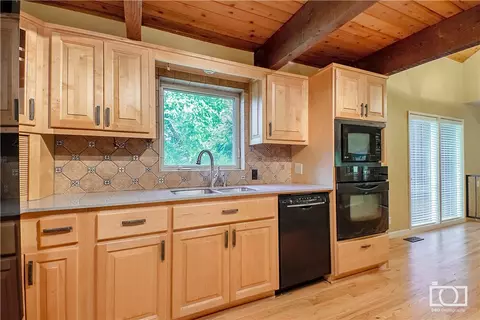 19481 Eagle Acres Rd, Springdale, AR 72764 photo 10