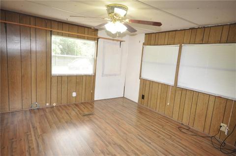 509 E 2nd St, Pineville, MO 64856 photo 10