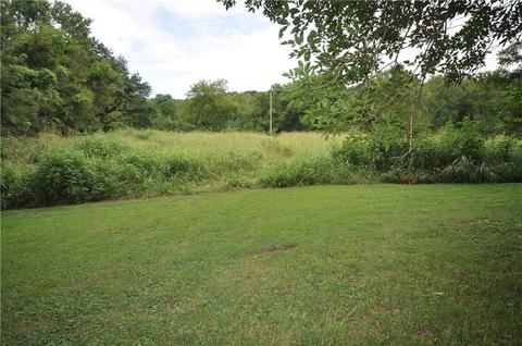 509 E 2nd St, Pineville, MO 64856 photo 15