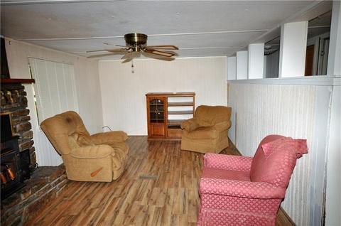 509 E 2nd St, Pineville, MO 64856 photo 4