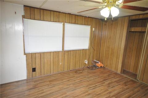 509 E 2nd St, Pineville, MO 64856 photo 12