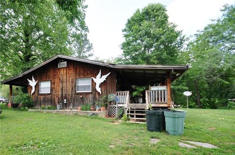 509 E 2nd St, Pineville, MO 64856 photo 2