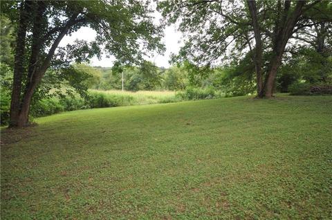 509 E 2nd St, Pineville, MO 64856 photo 14