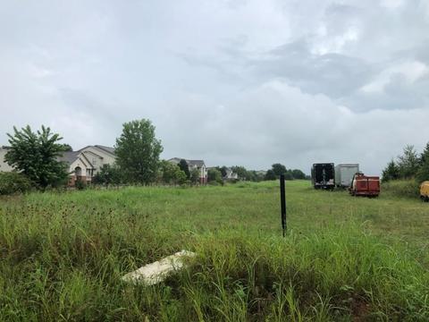 00 Oak St, Springdale, AR 72764
