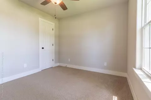 910 Windsor Ct, Gentry, AR 72734 photo 10