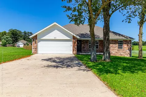 910 Windsor Ct, Gentry, AR 72734 photo 1