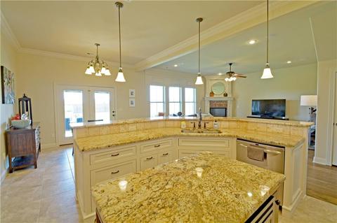 4110 Willowbend Dr, Rogers, AR 72758 photo 9