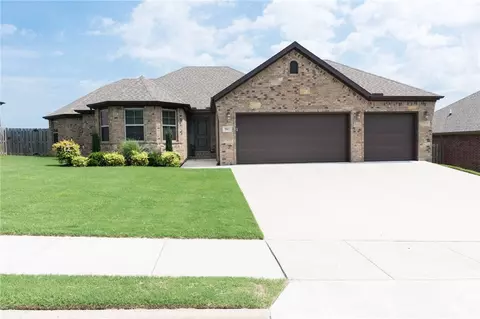 561 Lancaster Rd, Centerton, AR 72719 photo 1