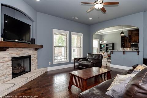 2013 Price Ave, Lowell, AR 72745 photo 8
