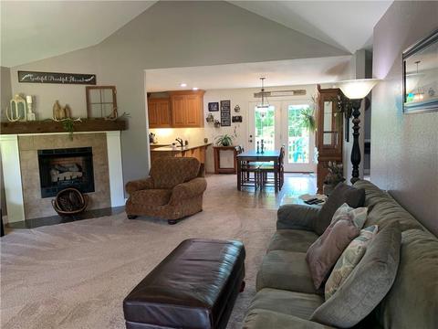 11495 Route E, Pineville, MO 64856 photo 9