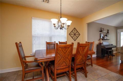 161 E Colorado Ave, Springdale, AR 72764 photo 7