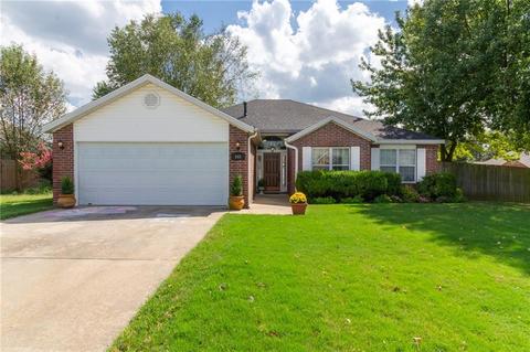 161 E Colorado Ave, Springdale, AR 72764 photo 1