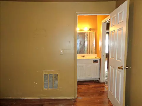 523 Mill St, Springdale, AR 72764 photo 19