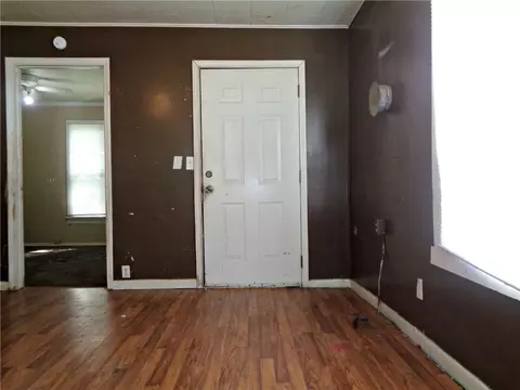 523 Mill St, Springdale, AR 72764 photo 3