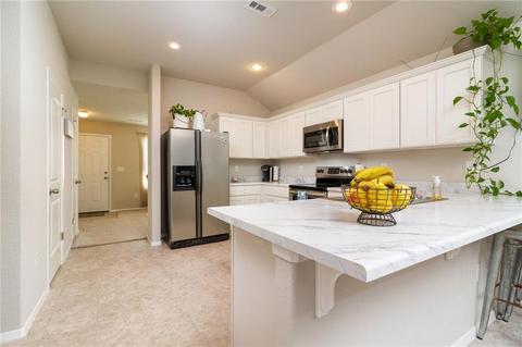 303 E Glendale Ln, Rogers, AR 72758 photo 9