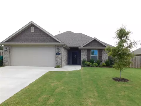 810 Southern Trace Dr, Rogers, AR 72758 photo 1