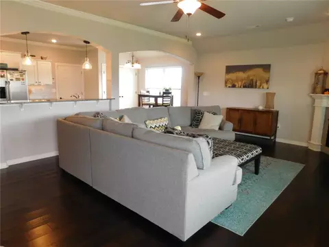 810 Southern Trace Dr, Rogers, AR 72758 photo 4