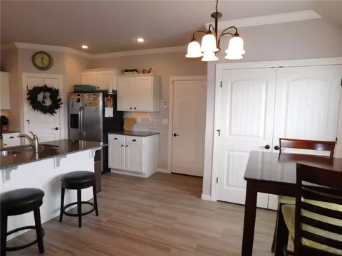 810 Southern Trace Dr, Rogers, AR 72758 photo 11