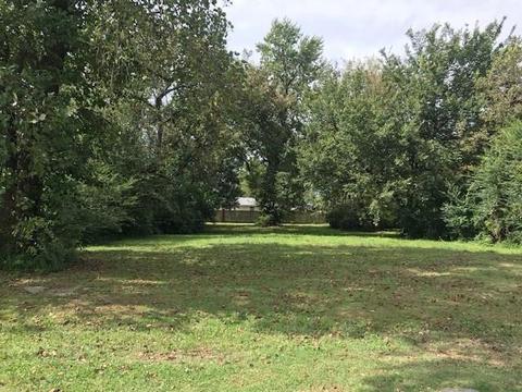 213 S Rust Ave, Gentry, AR 72734 photo 1