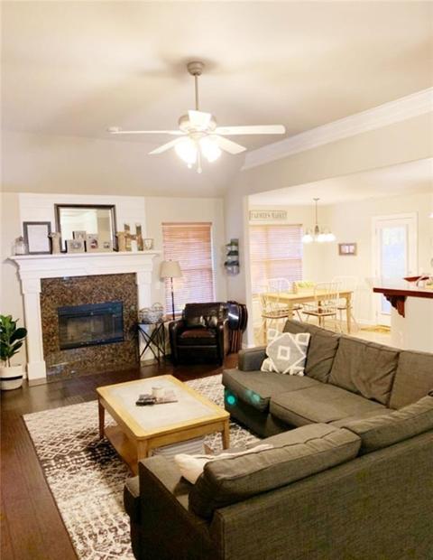 423 Brandons Loop, Springdale, AR 72762 photo 4