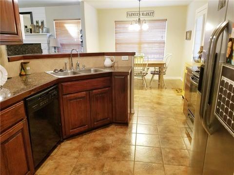 423 Brandons Loop, Springdale, AR 72762 photo 5