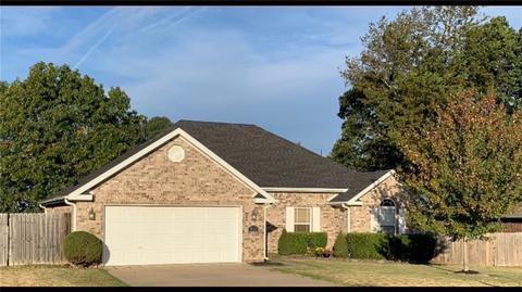423 Brandons Loop, Springdale, AR 72762 photo 1