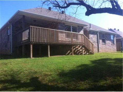 423 Brandons Loop, Springdale, AR 72762 photo 13