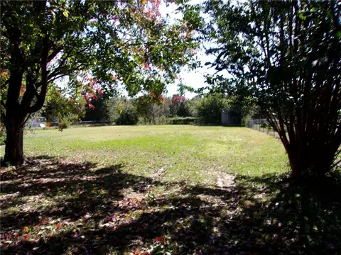 385 Munroe Dr, Springdale, AR 72764 photo 10