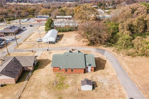 910 Lakeview Dr, Alma, AR 72921 photo 4
