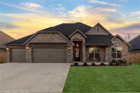 1331 Blue Moon Rd, Centerton, AR 72719 photo 1