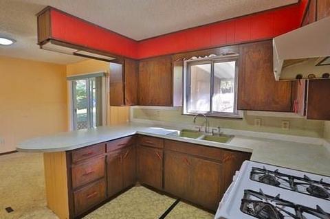 2 N Red Oak Ave, West Fork, AR 72774 photo 4