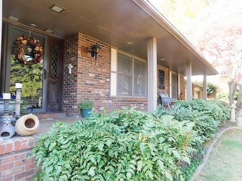210 Suttle Dr, Springdale, AR 72764 photo 2