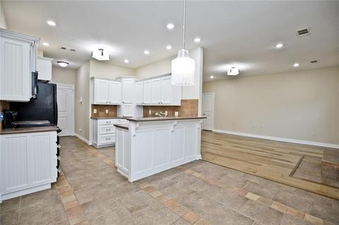 13946 Noah Rd, Gravette, AR 72736 photo 5
