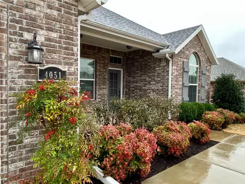 4051 Benjamin Ln, Springdale, AR 72764 photo 2