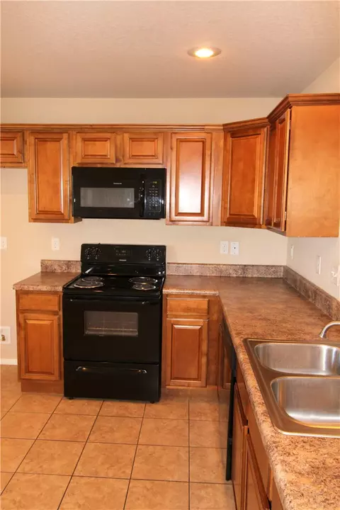 3409 S E St, Rogers, AR 72758 photo 9