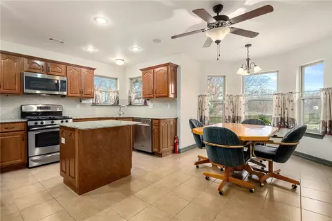 3770 Glenbrook Loop, Springdale, AR 72764 photo 8