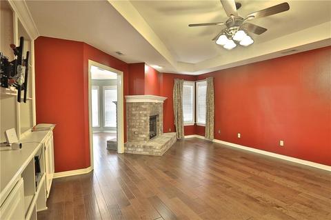 1379 Forest St, Springdale, AR 72764 photo 6