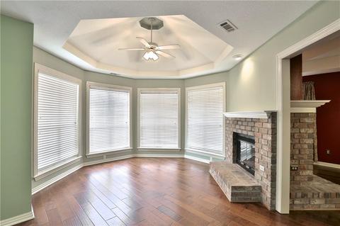 1379 Forest St, Springdale, AR 72764 photo 10