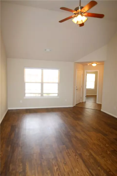 1230 Lariat Dr, Centerton, AR 72719 photo 4