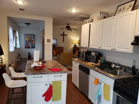 285 Spring St, Eureka Springs, AR 72632 photo 3